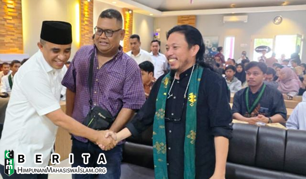 Anwar Hafid Hadiri Diskusi HMI MPO Palu, Paparkan Program BERANI